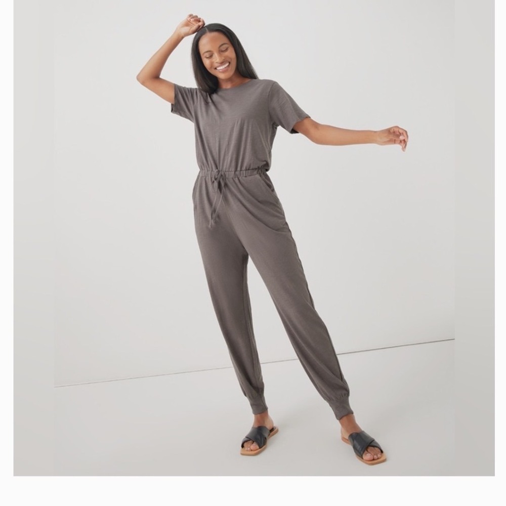 Pact Womens Slub Knit Short‎ Sleeve Jogger Jumpsuit Charcoal Grey Medium